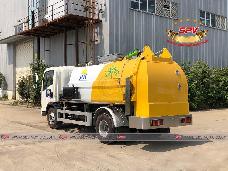 5 CBM Kitchen Waste Disposal Truck Sinotruk HOWO - LB